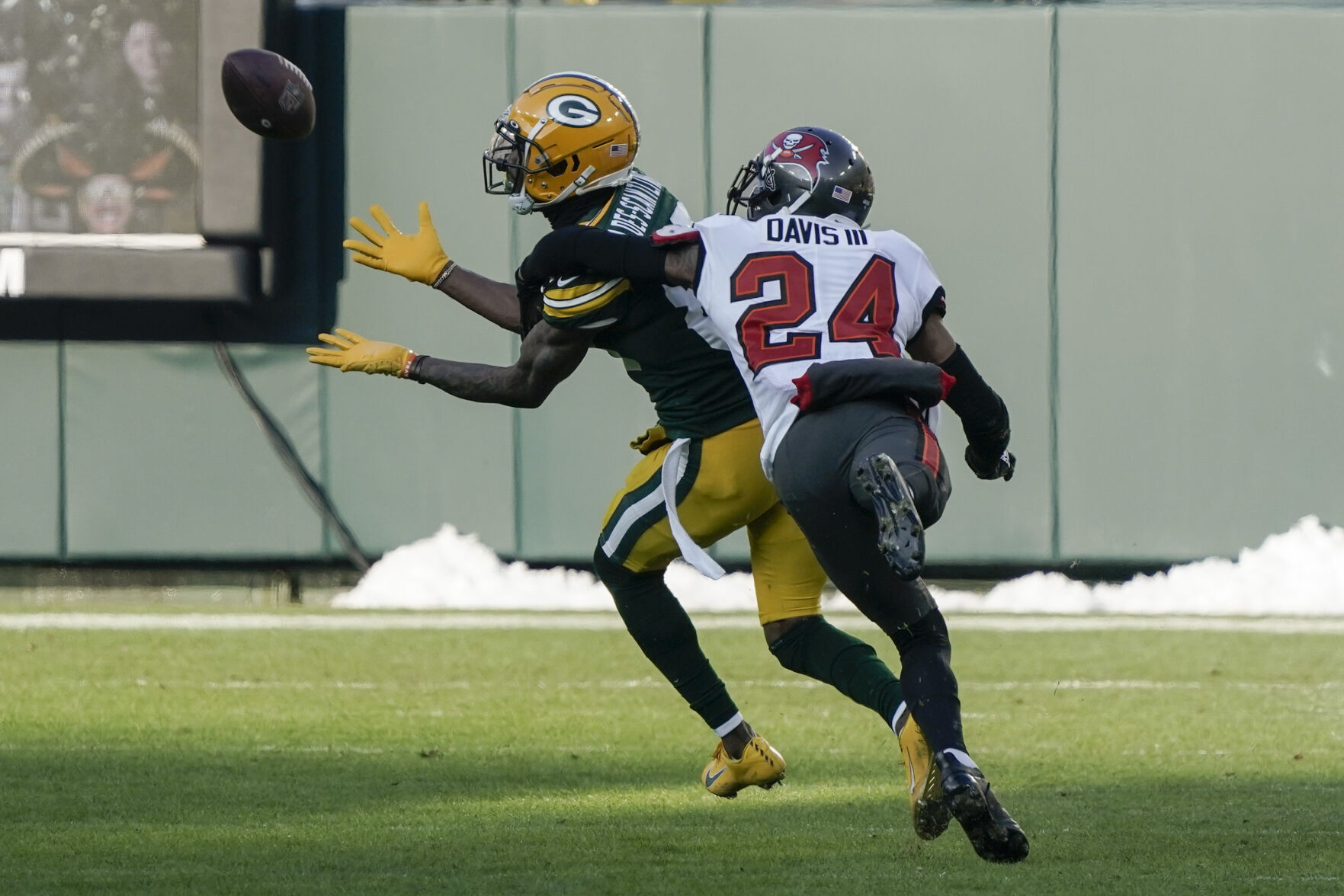 APTOPIX Buccaneers Packers Football